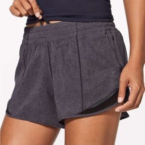 Lululemon tracker 4” lined shorts size 4